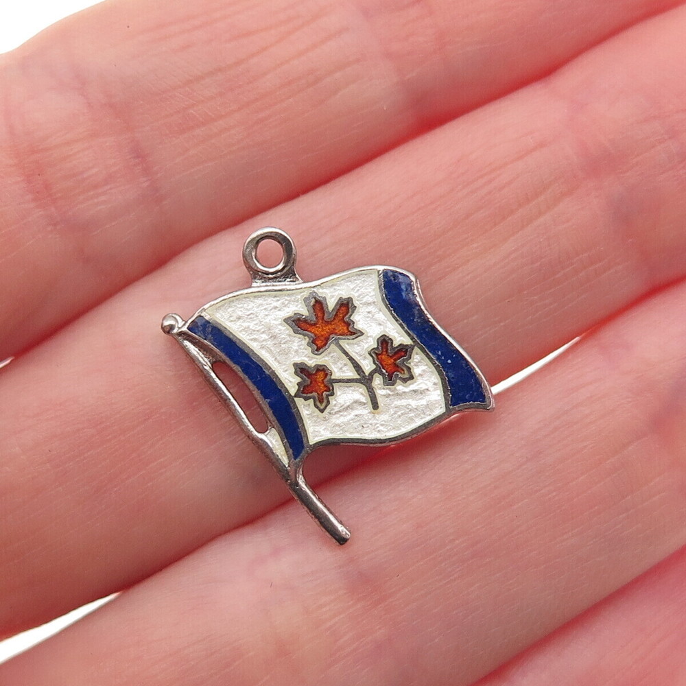 Breadner Co. 925 Sterling Vintage Enamel Canadian Great Flag Debate Mini Pendant